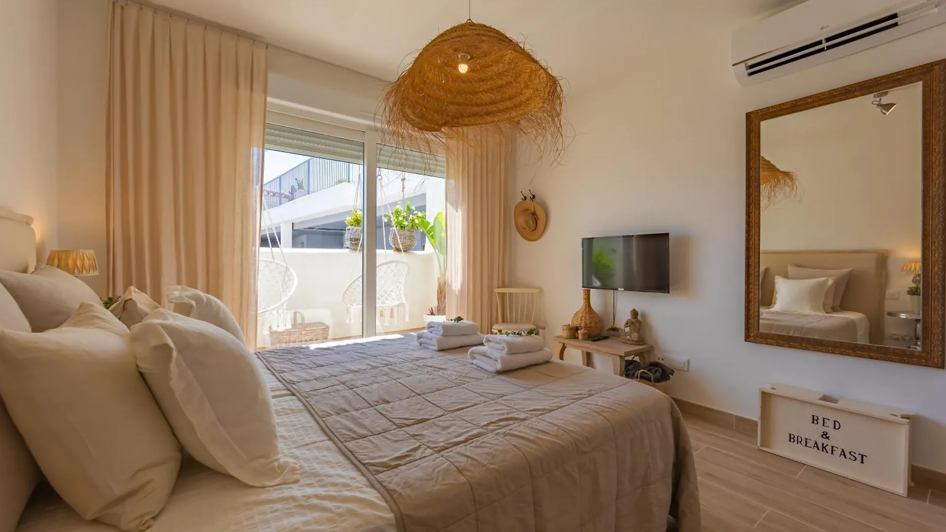 Terrace, Pool, Near Beach & Home Office Tarifa 0*,  Spain