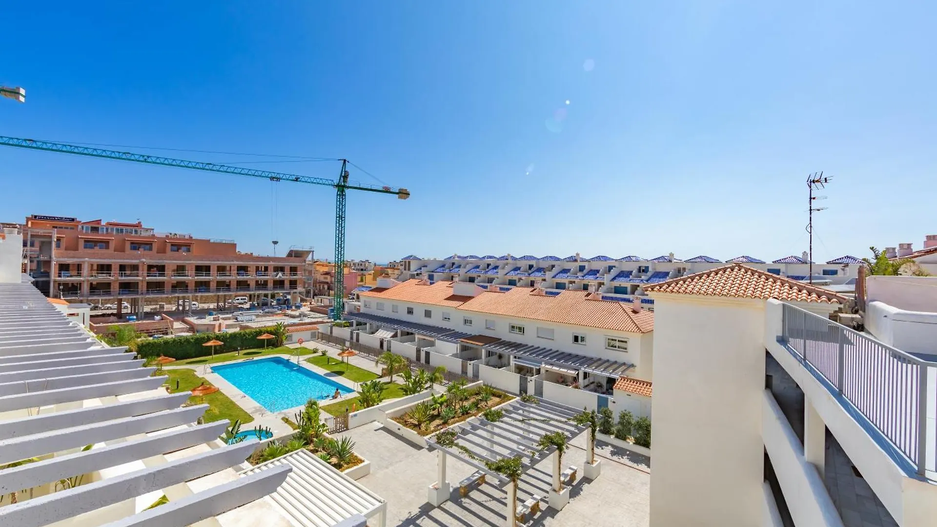 Terrace, Pool, Near Beach & Home Office Tarifa