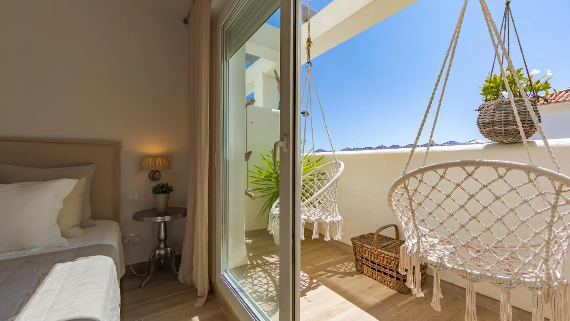 Terrace, Pool, Near Beach & Home Office Tarifa 0*,  Spain