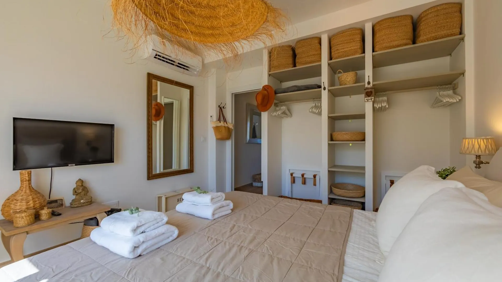 Terrace, Pool, Near Beach & Home Office Tarifa Spain