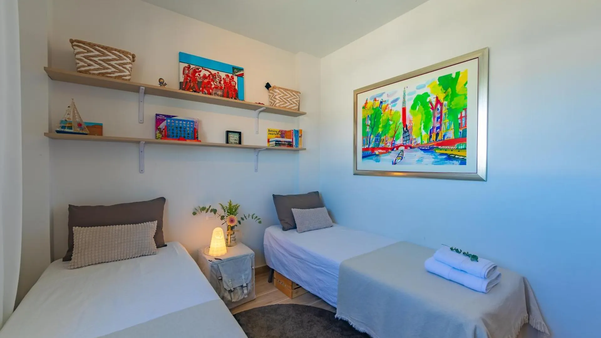 Terrace, Pool, Near Beach & Home Office Tarifa