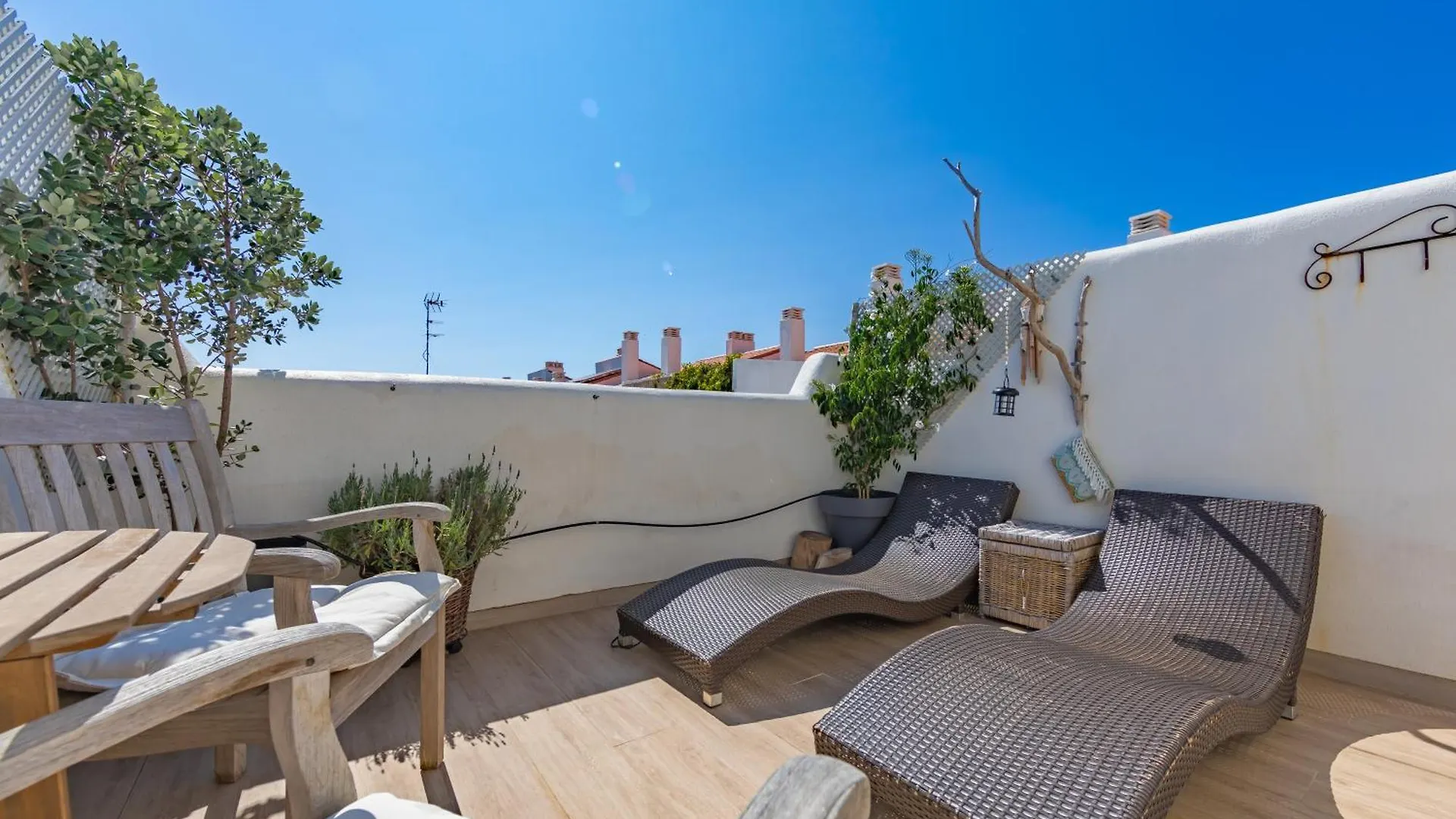 Terrace, Pool, Near Beach & Home Office Tarifa Apartment
