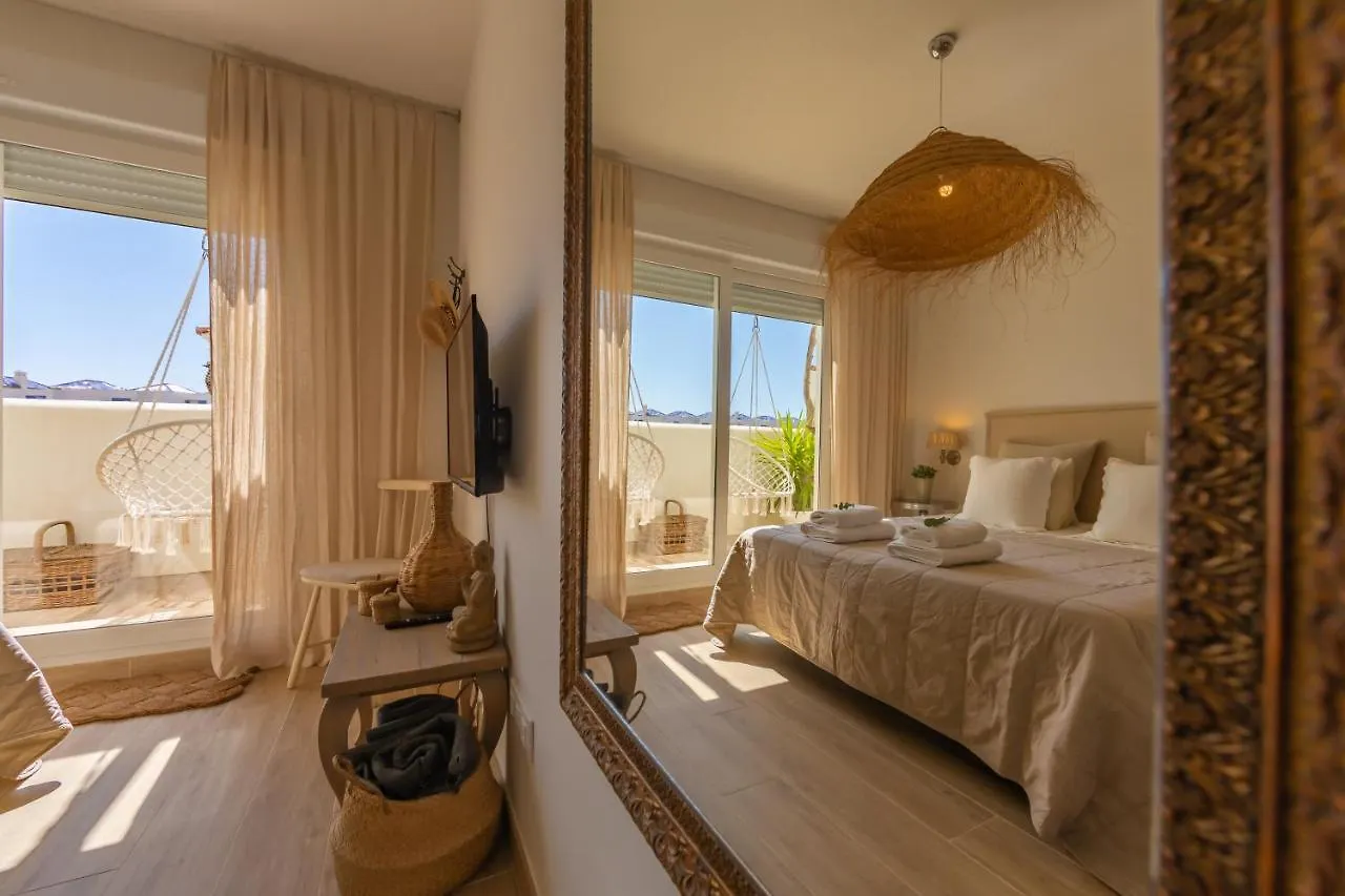 Terrace, Pool, Near Beach & Home Office 塔里法 公寓