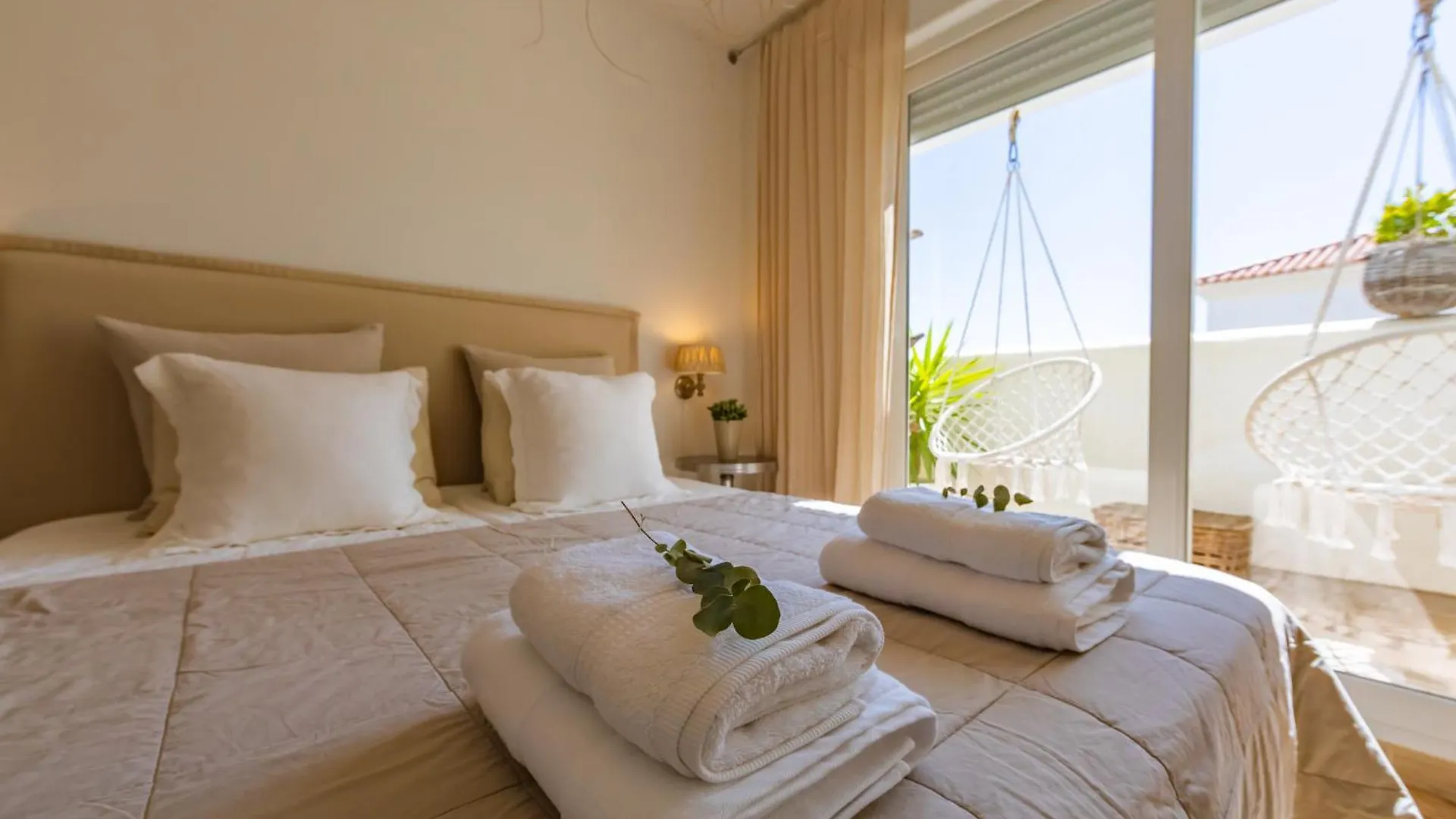 Terrace, Pool, Near Beach & Home Office 塔里法